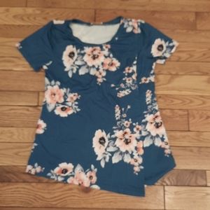 Nursing top sz small